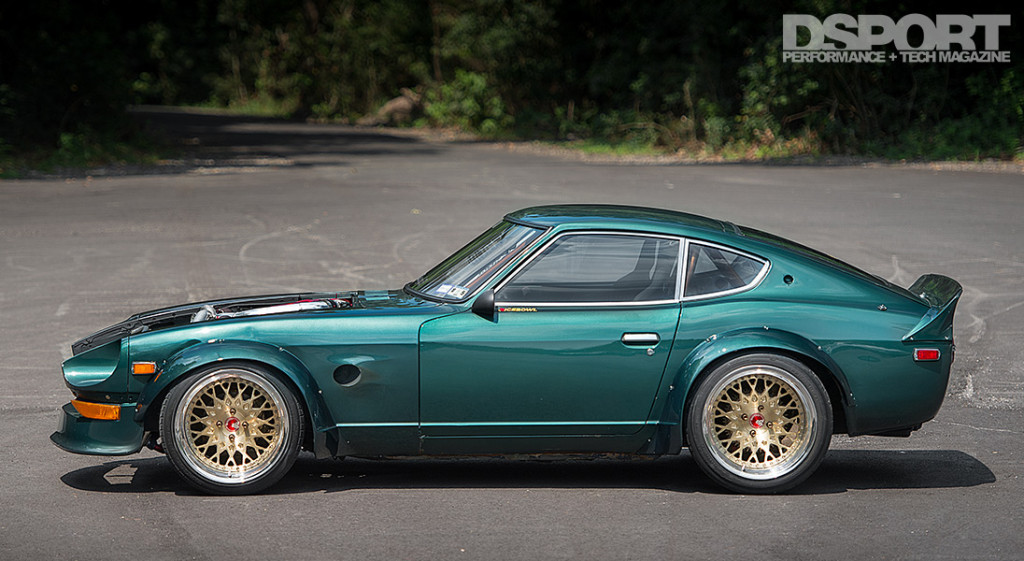 159-009-Feat-240Z-SideProfile