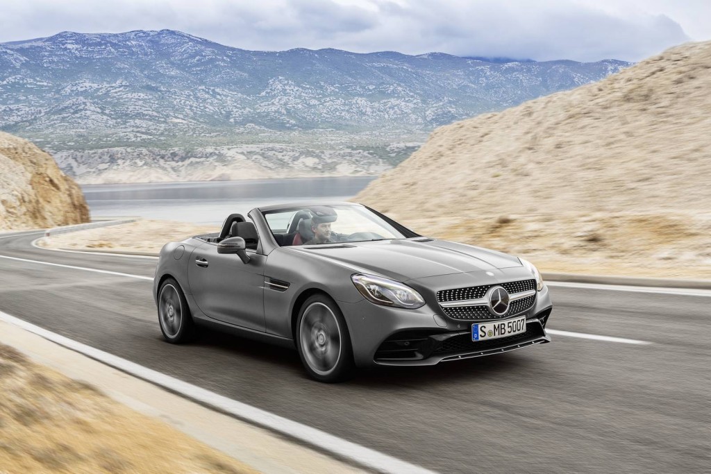 Mercedes-Benz SLC 300, designo cerrusitgrau magno, AMG Line Mercedes-Benz SLC 300, designo cerrusit grey magno, AMG Line