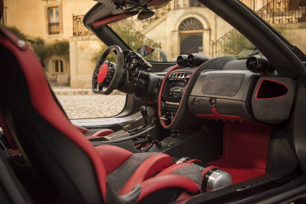 Pagani-Huayra-BC-Interior-1