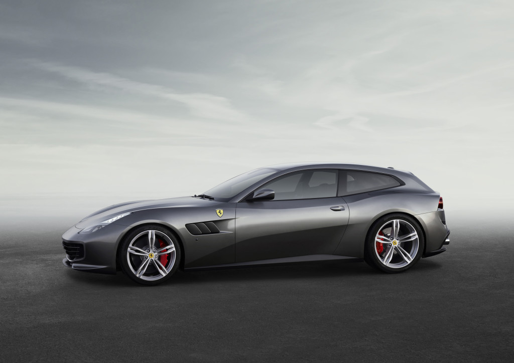 ferrari-gtc4lusso-side-lr-1