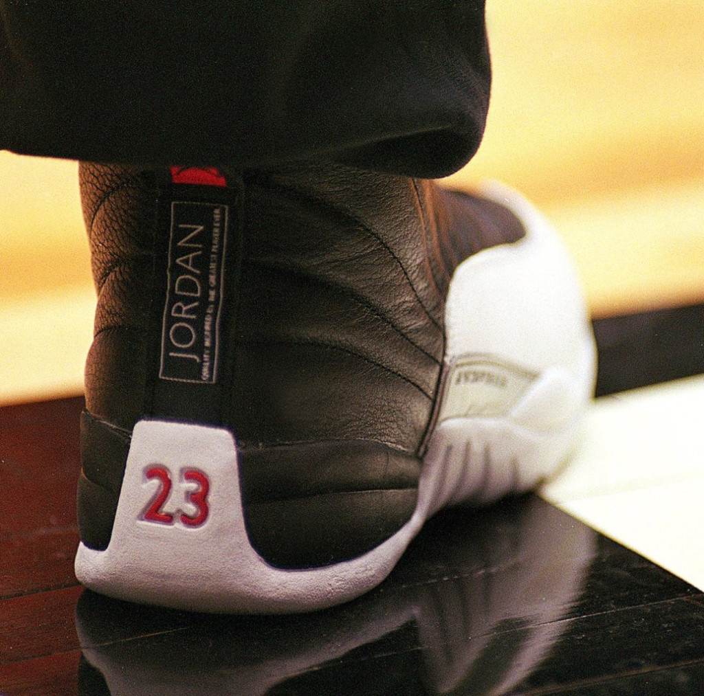 12-AJ-XII-Close