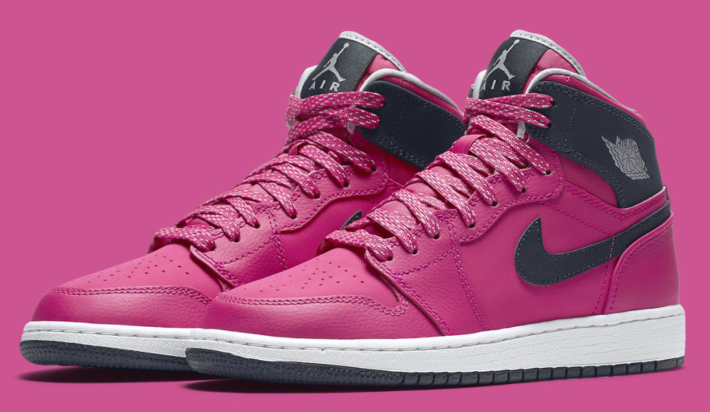 air-jordan-1-girls-pink-black-1