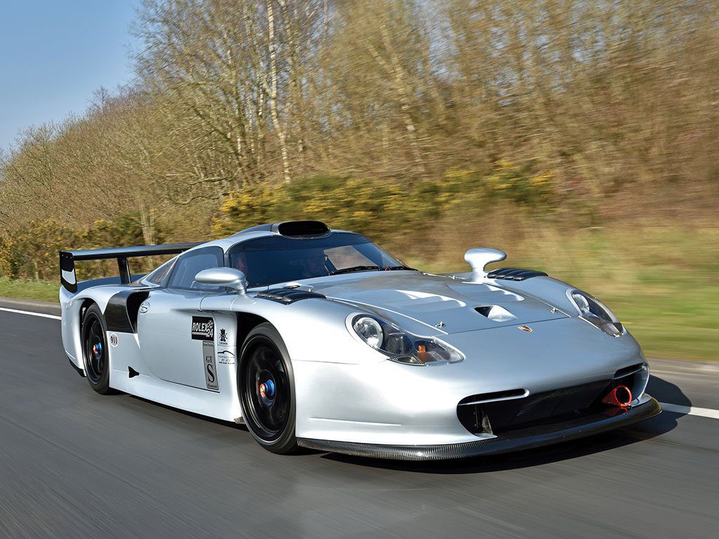 6Porsche-911-GT1-Evo