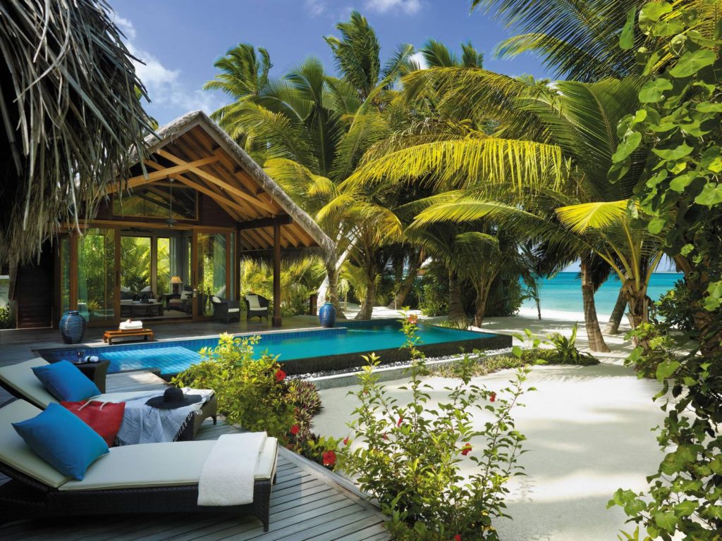 Shangri-Las-Villingili-Resort-Spa_Malediven_Pool-Villa-Sea-view