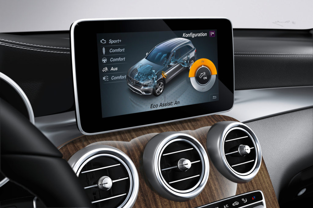 2016-Mercedes-Benz-GLC-Class-drive-modes