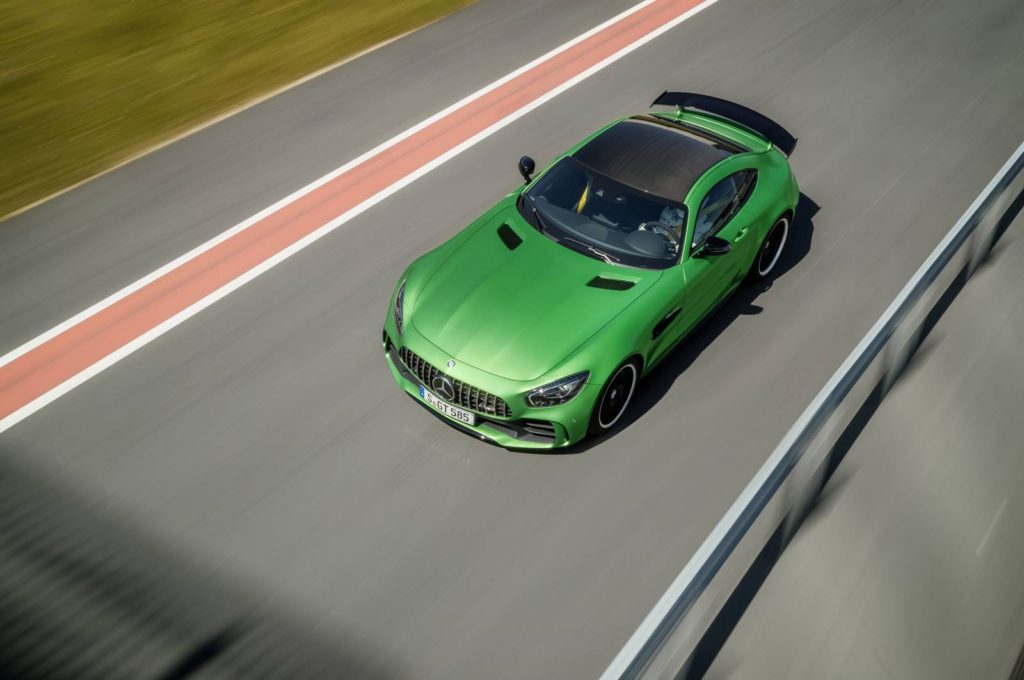 Mercedes-AMG-GT-R-41