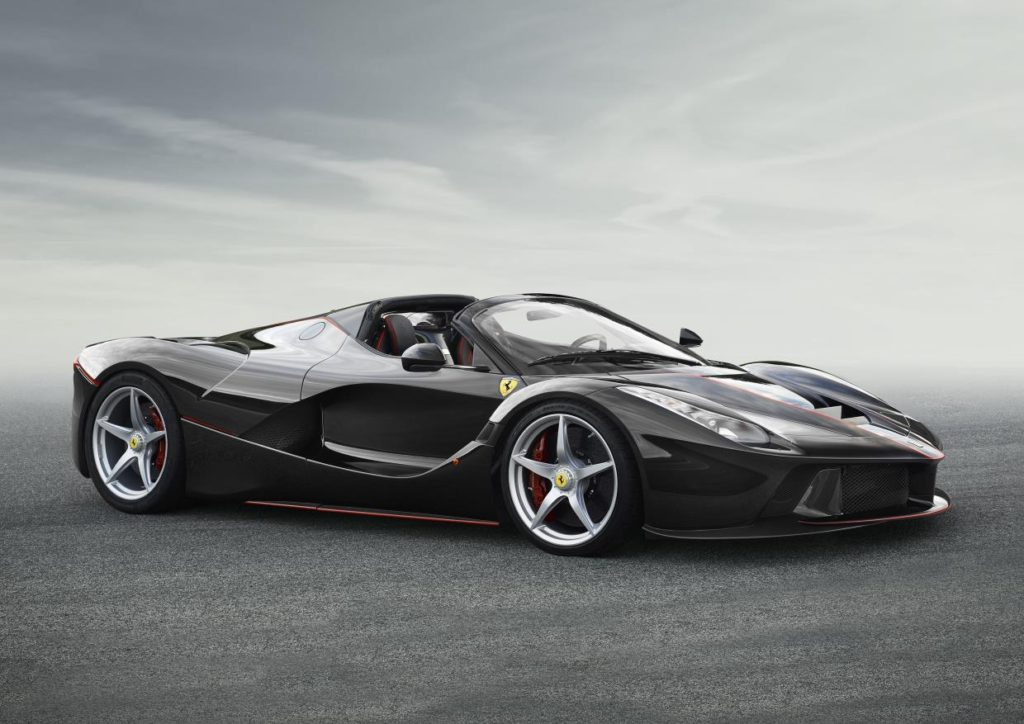 Ferrari-LaFerrari-Spider-1