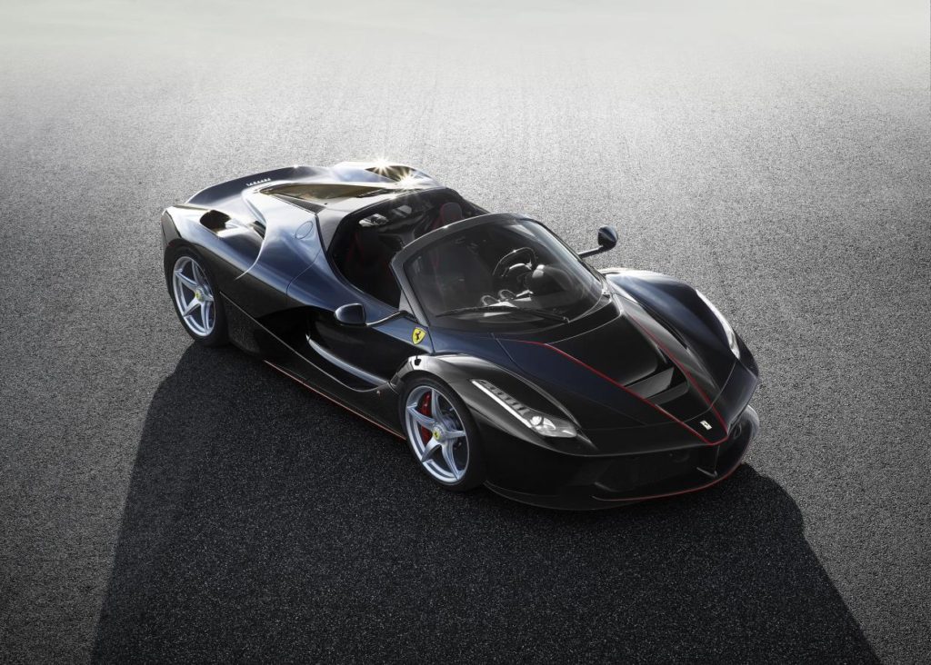 Ferrari-LaFerrari-Spider-2