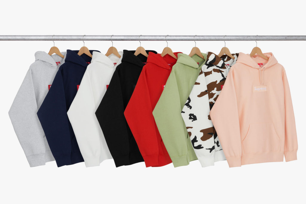 supreme-shuts-down-nyc-sign-up-box-logo-hoodies-02